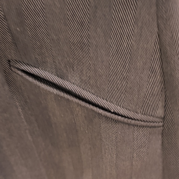 Giorgio Armani Women's blazer. Vintage. 💯 Authentic - Picture 5 of 8